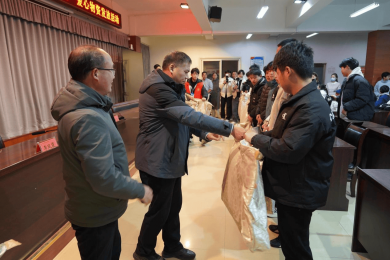 驻马店职业技术学院:“冬季送温暖”彰显育人温度